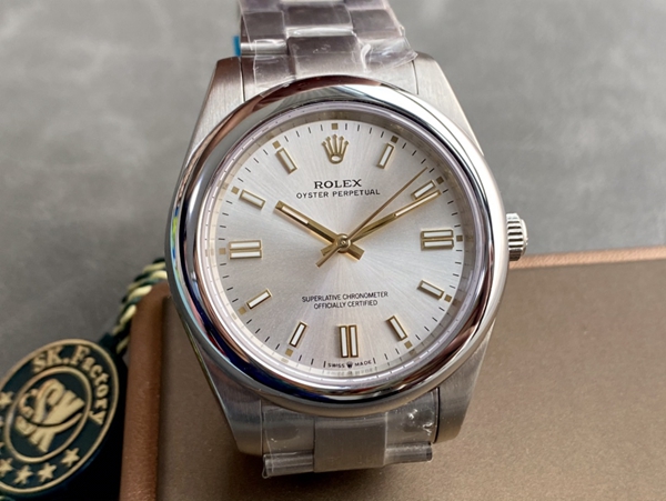 激安ロレックス背面デザイン